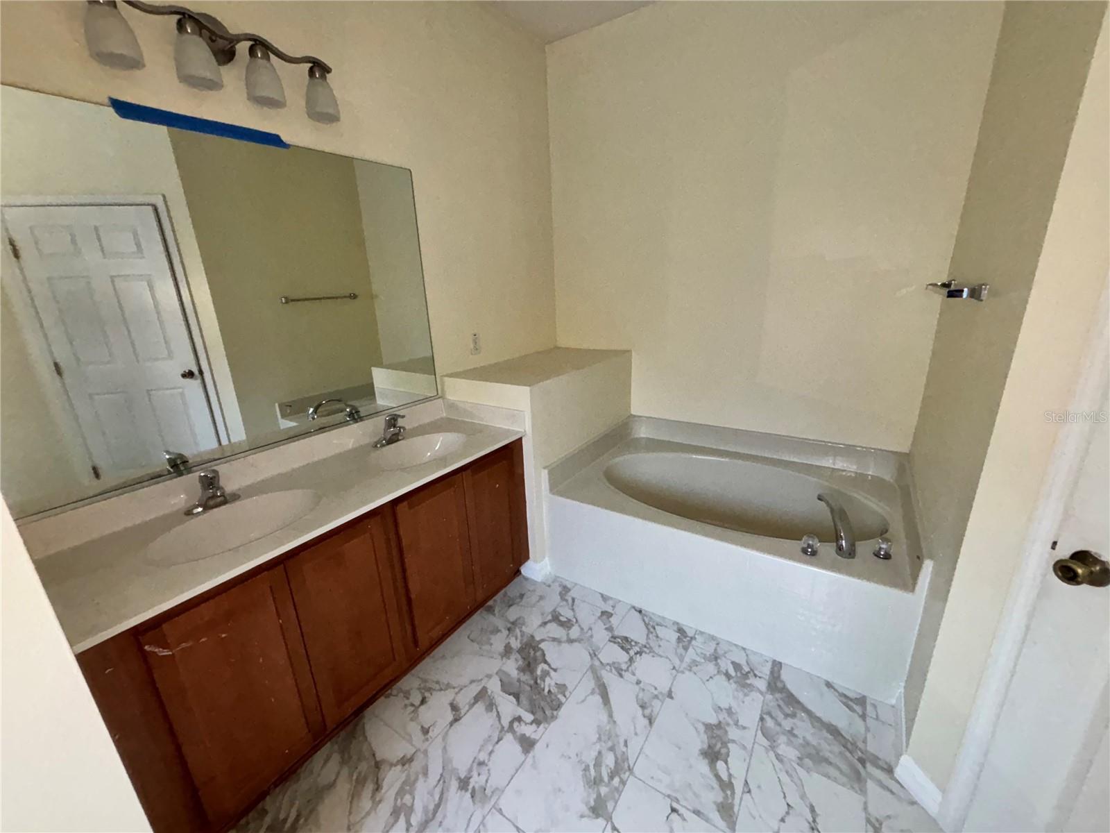 Image 12 of 17 For 3874 102nd Lane Road