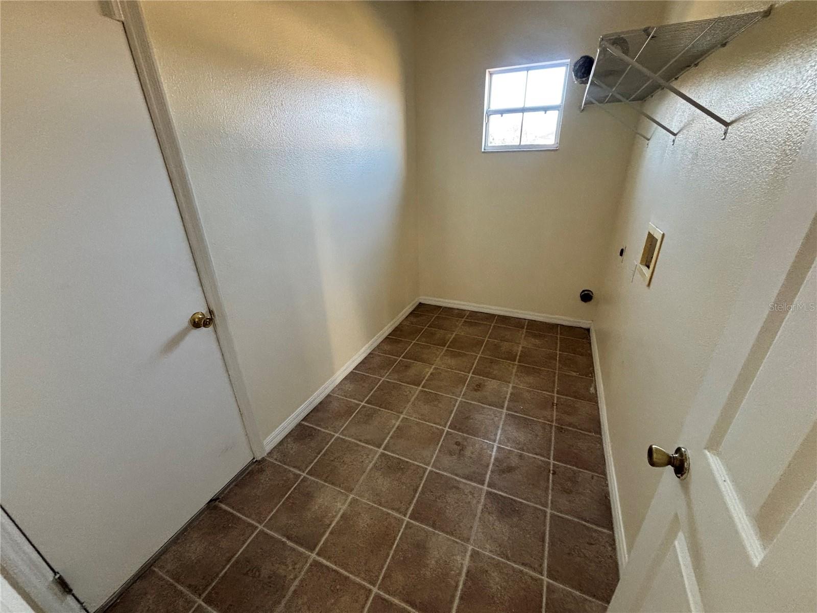 Image 8 of 17 For 3874 102nd Lane Road