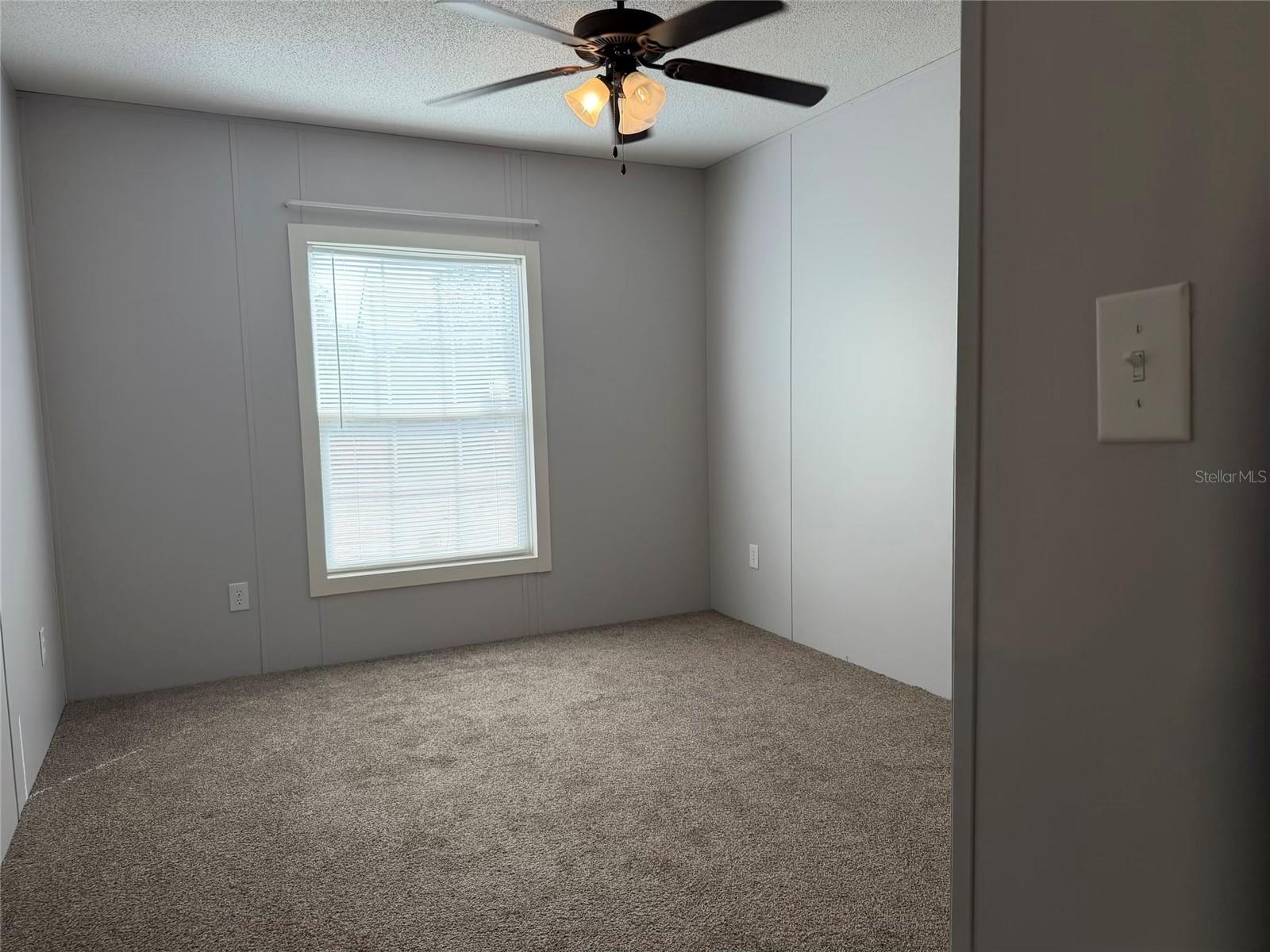 Image 13 of 25 For 13510 Gulf Manor