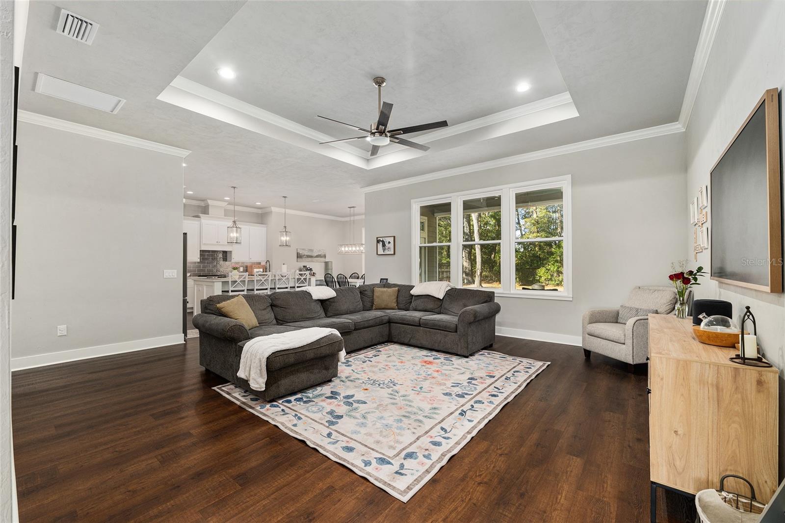 Image 10 of 83 For 16090 205th Street