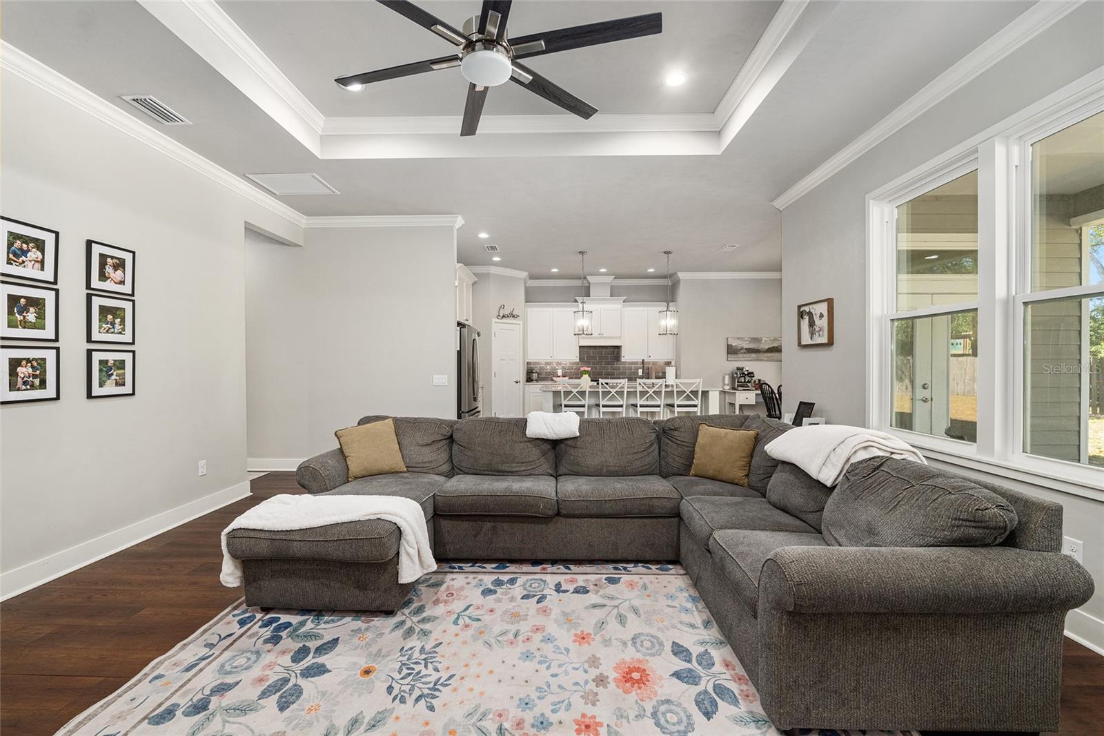 Image 15 of 83 For 16090 205th Street