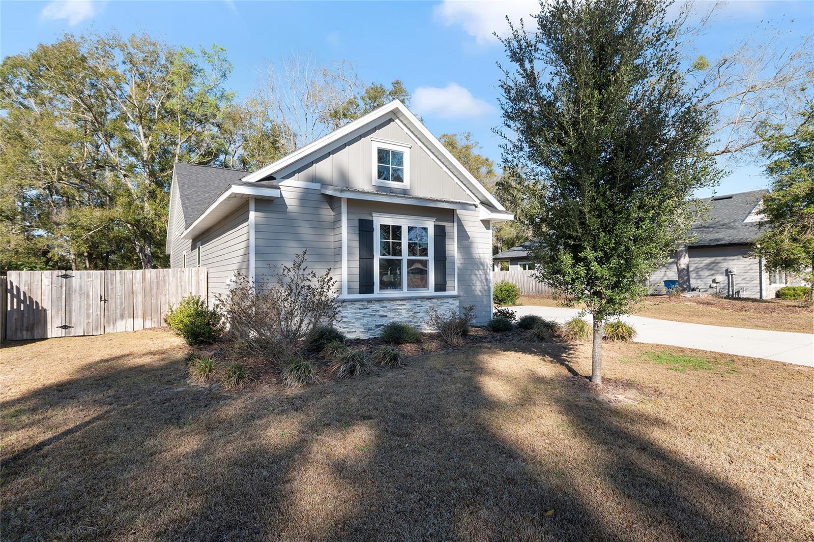 Image 60 of 83 For 16090 205th Street