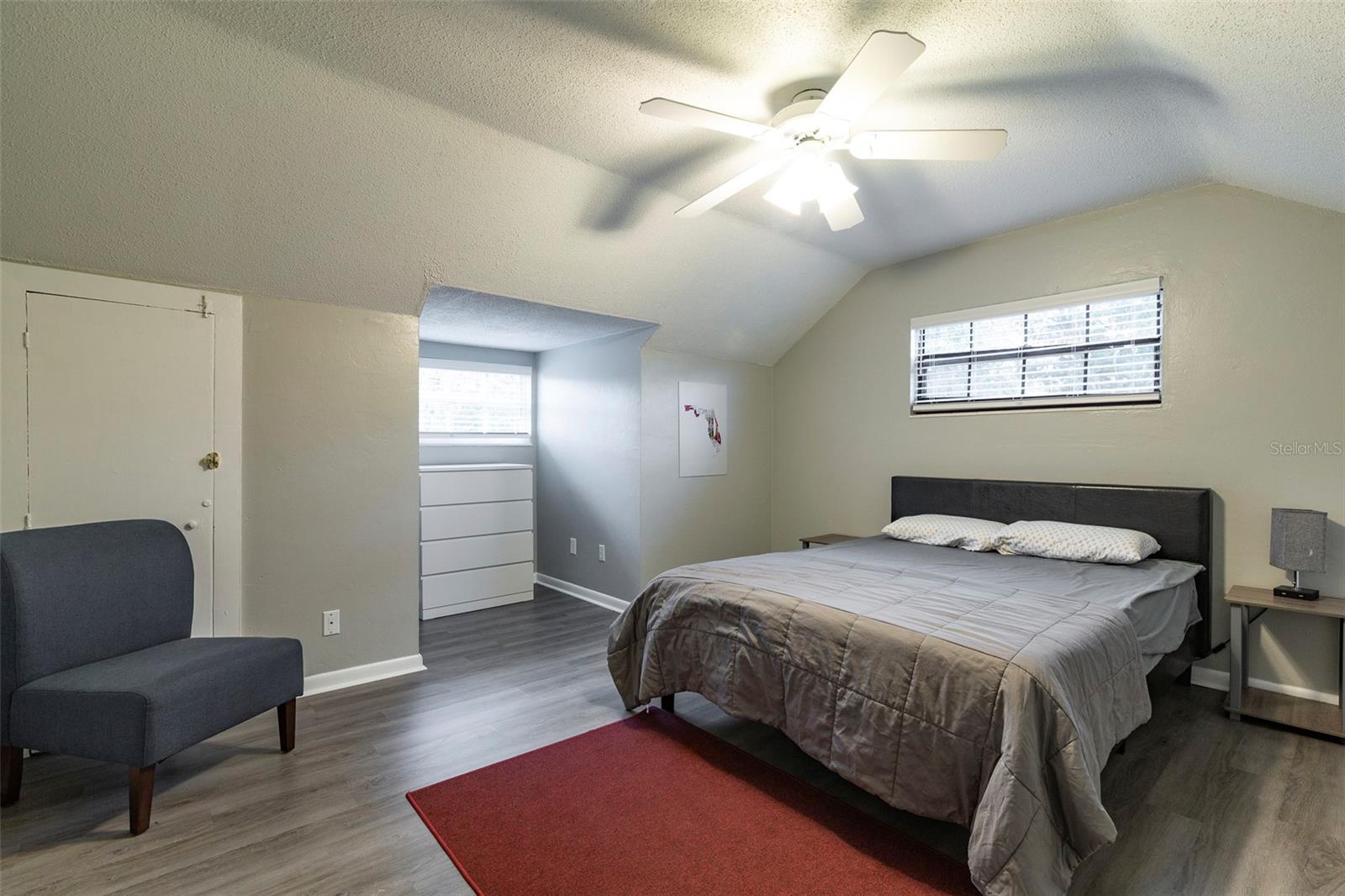 Image 7 of 52 For 2138 29th Place