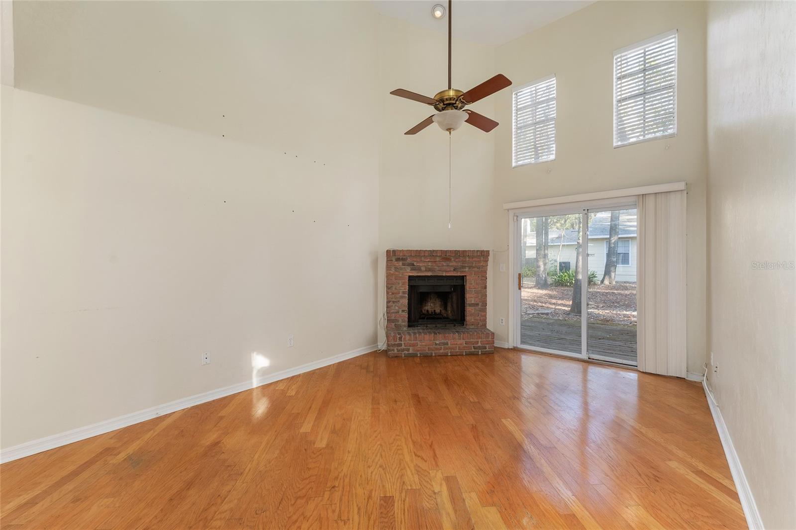 Image 13 of 50 For 345 48th Boulevard K