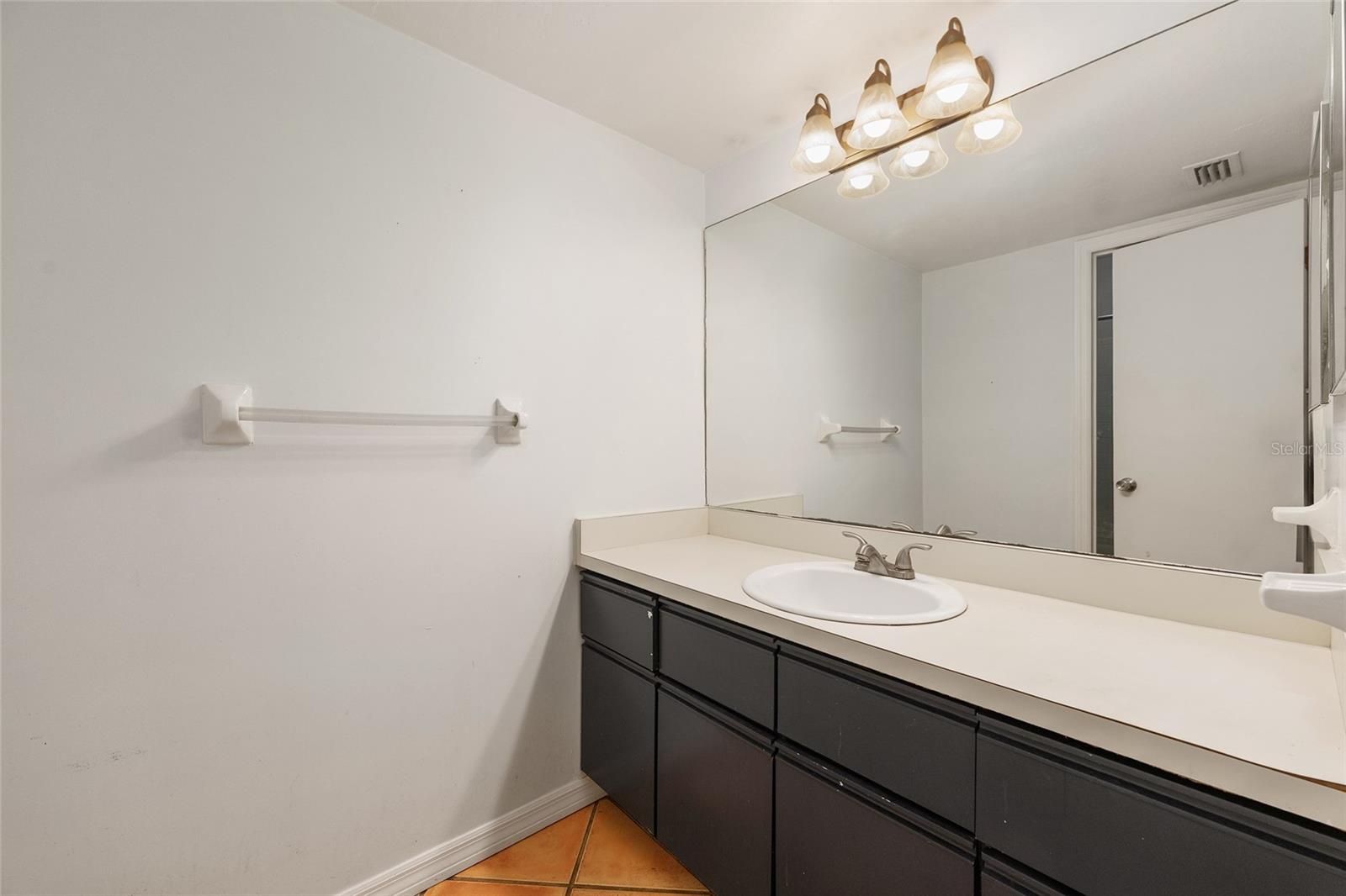 Image 26 of 50 For 345 48th Boulevard K