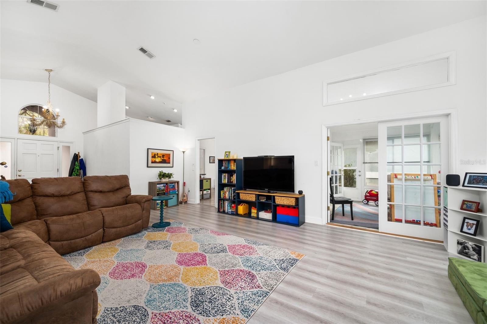 Image 7 of 29 For 5154 88th Terrace