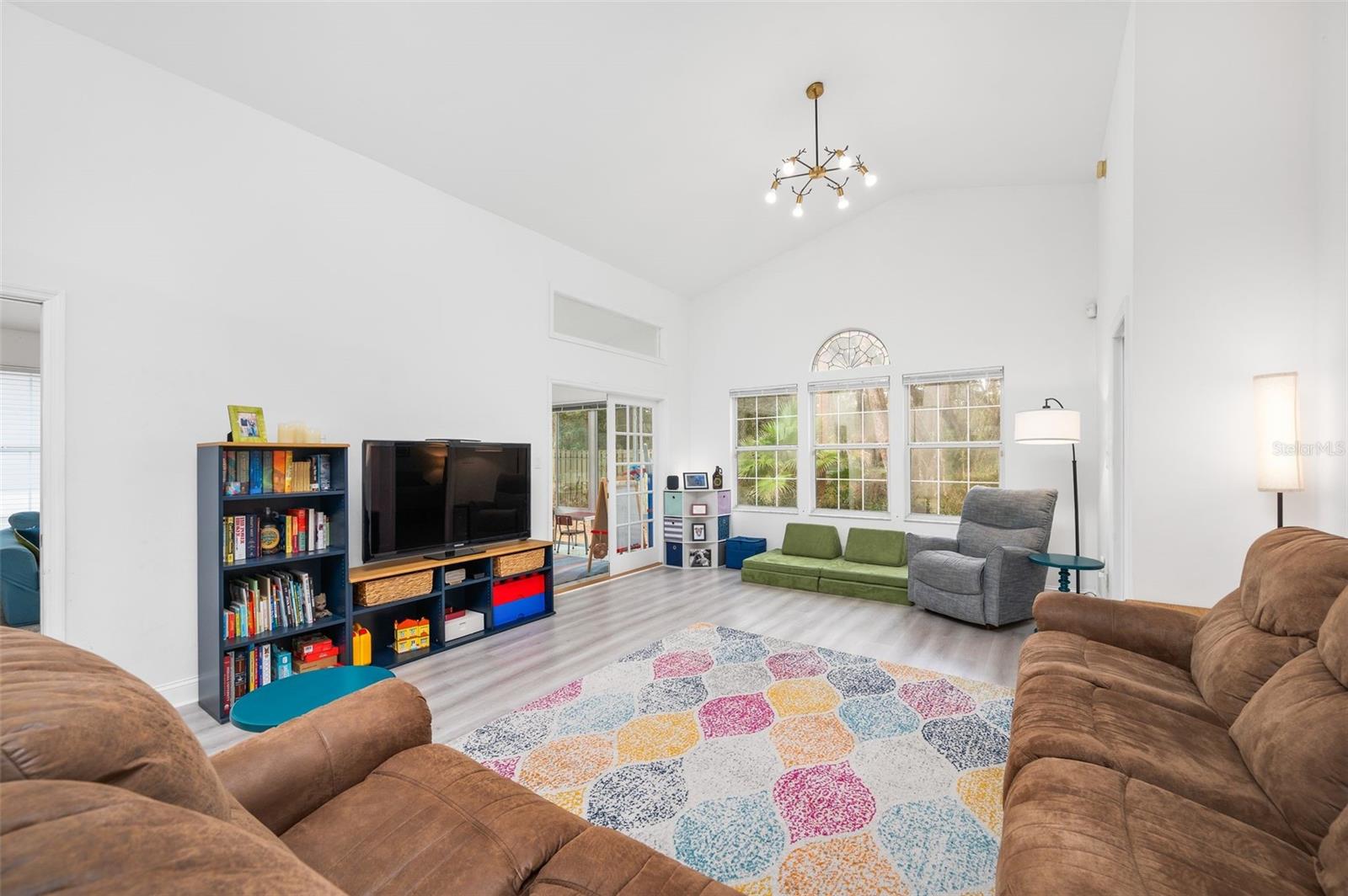 Image 9 of 29 For 5154 88th Terrace