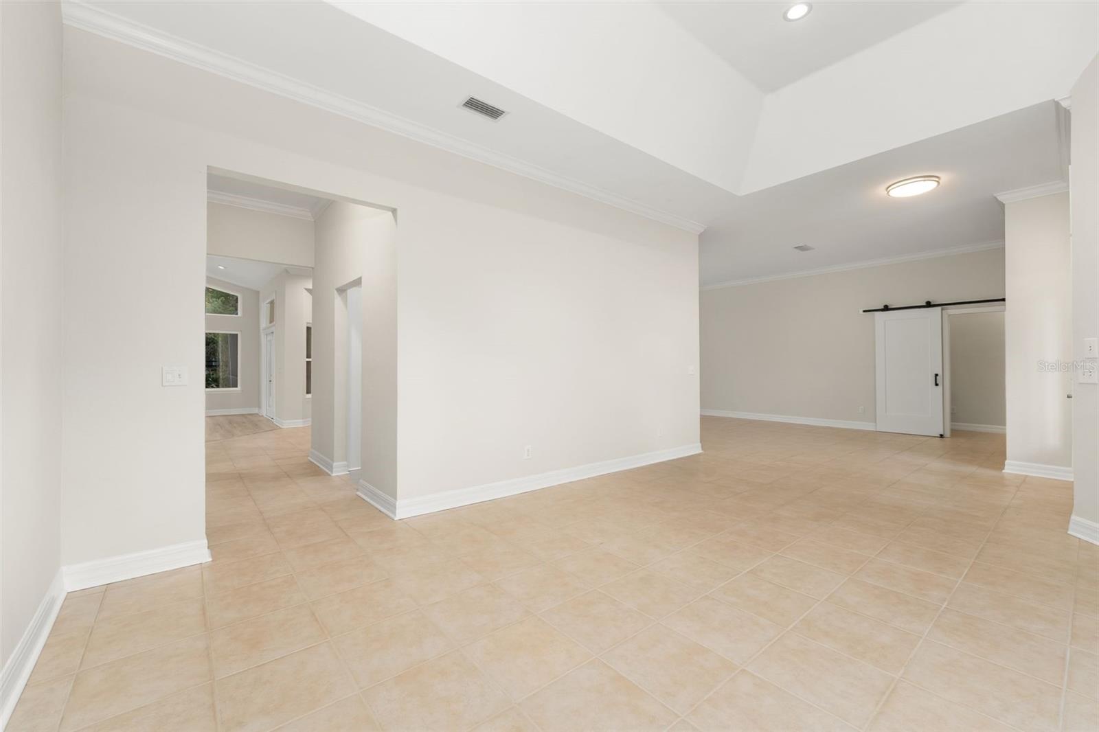 Image 11 of 55 For 8600 103rd Avenue