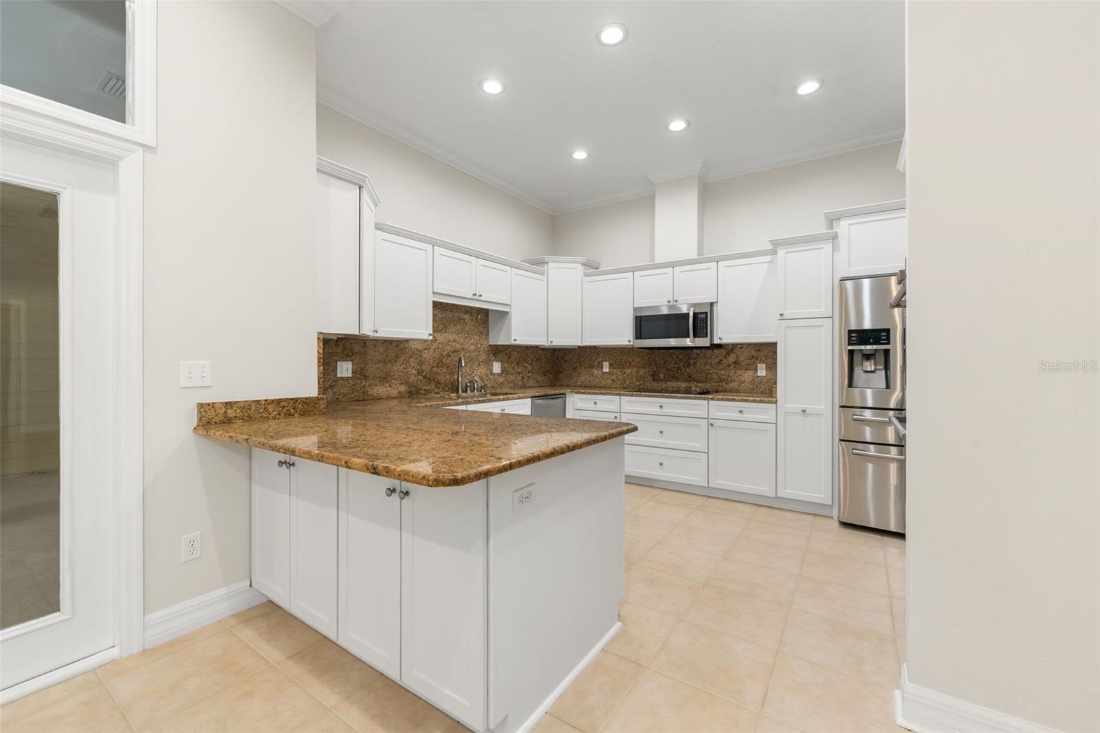 Image 12 of 55 For 8600 103rd Avenue