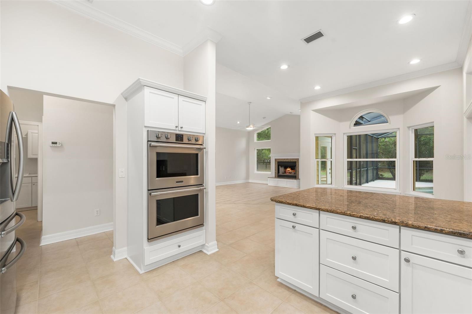 Image 14 of 55 For 8600 103rd Avenue