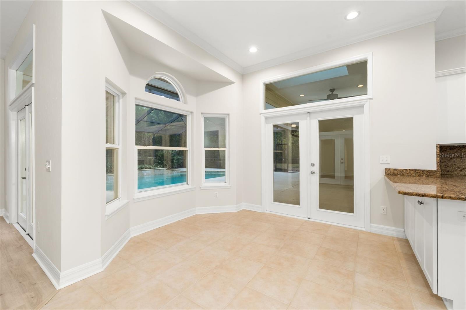 Image 17 of 55 For 8600 103rd Avenue