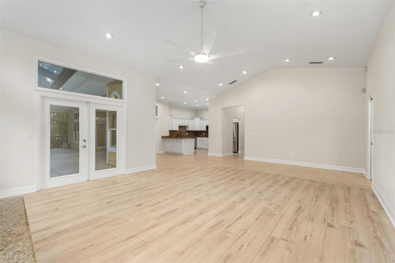 Image 20 of 55 For 8600 103rd Avenue