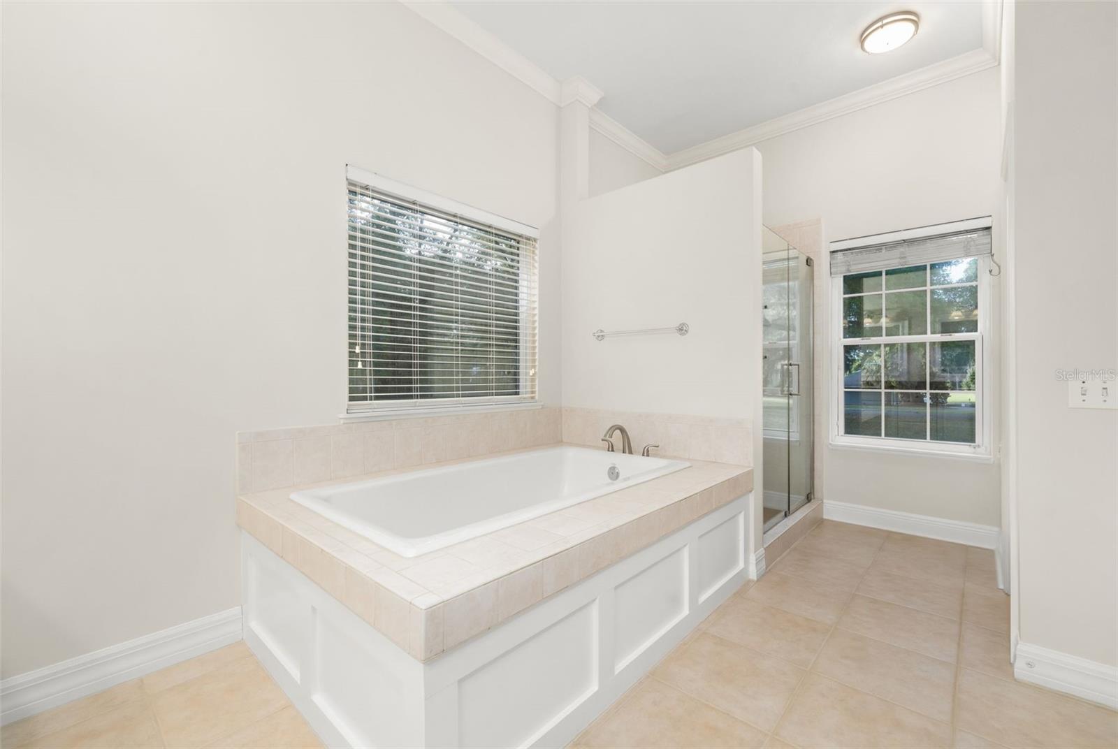 Image 26 of 55 For 8600 103rd Avenue