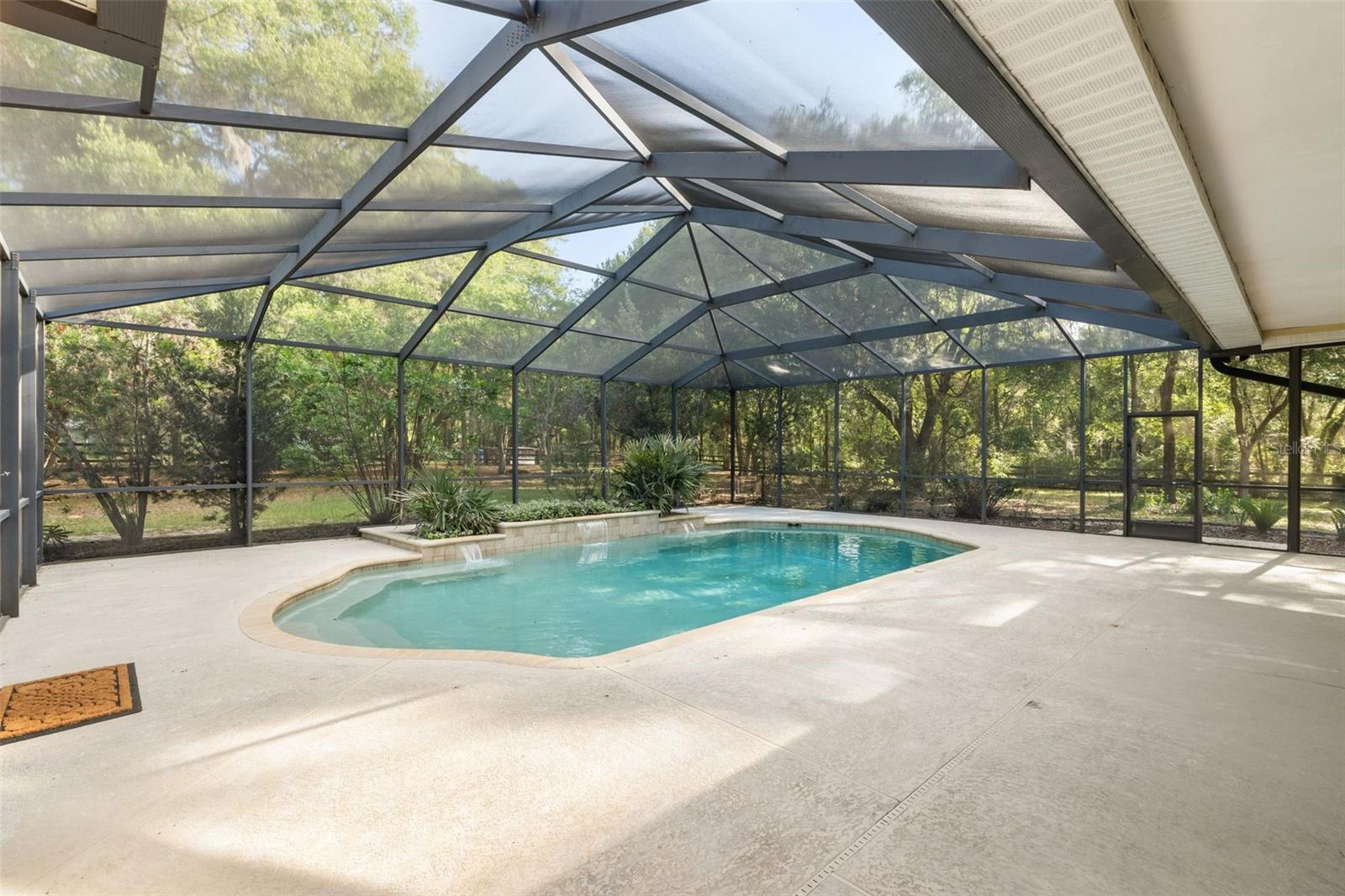 Image 39 of 55 For 8600 103rd Avenue