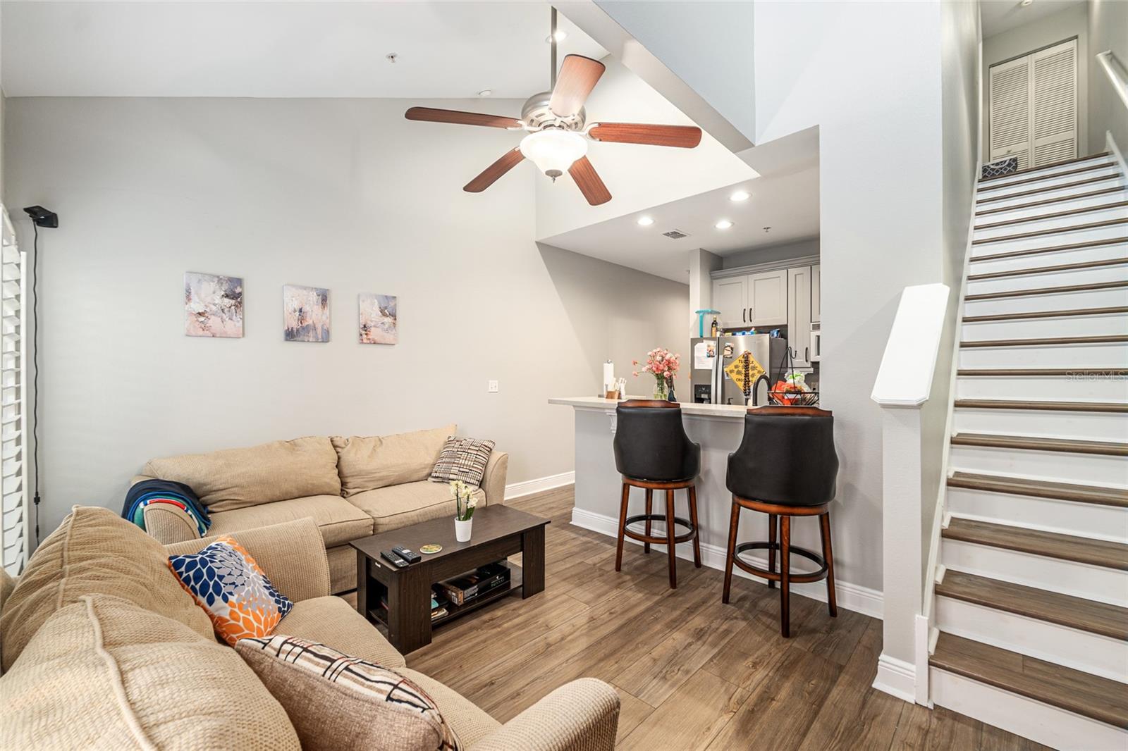 Image 9 of 40 For 1500 4th Avenue 305