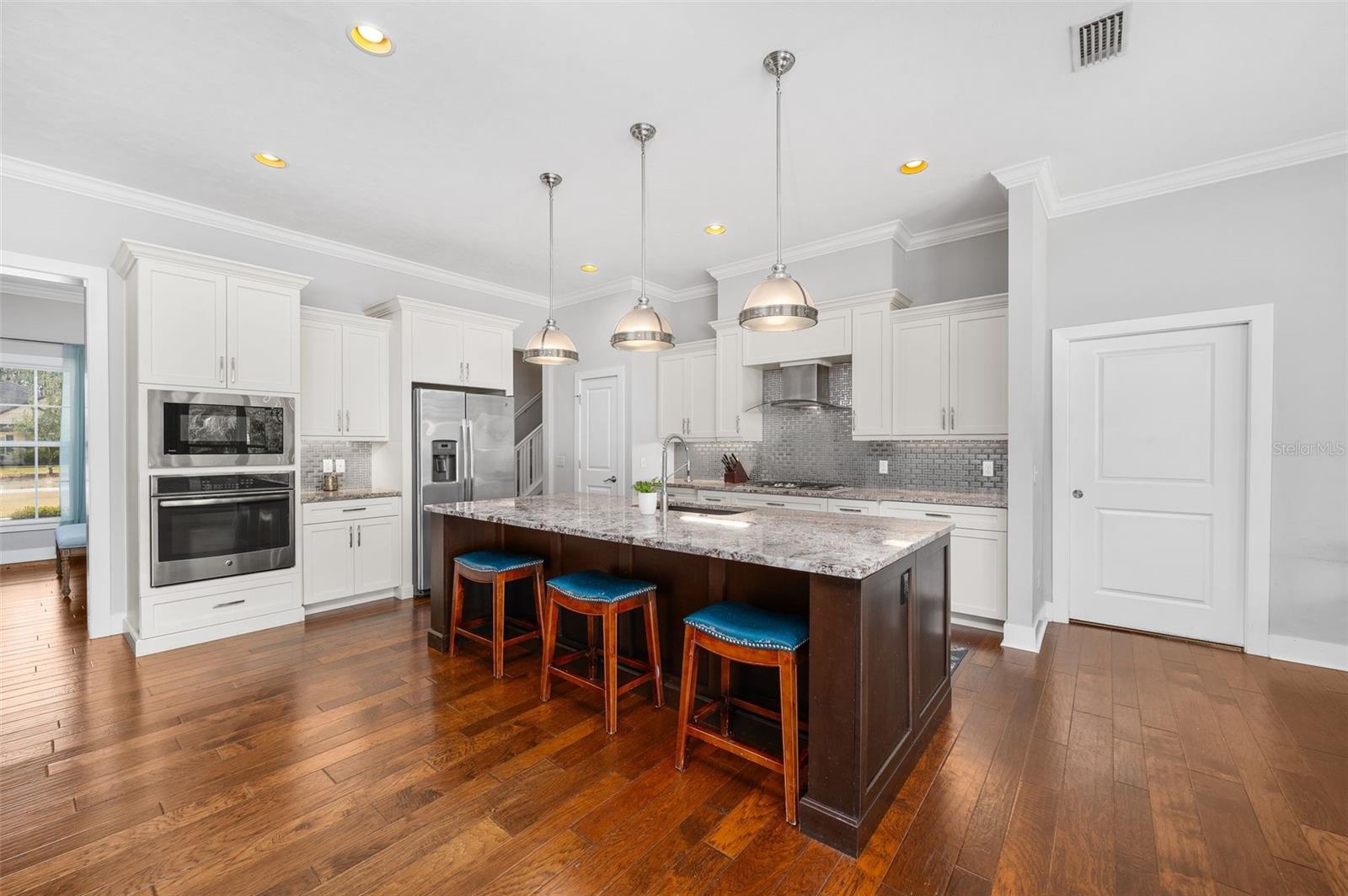 Image 11 of 65 For 8410 62nd Lane