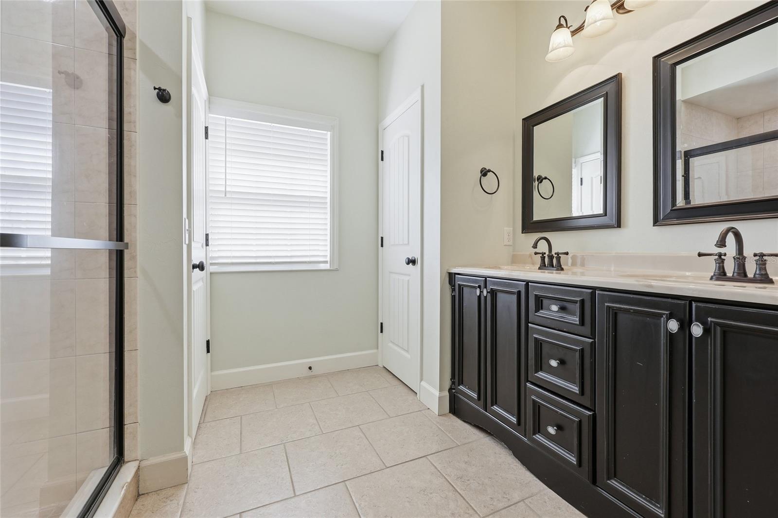 Image 10 of 22 For 22713 191st Lane