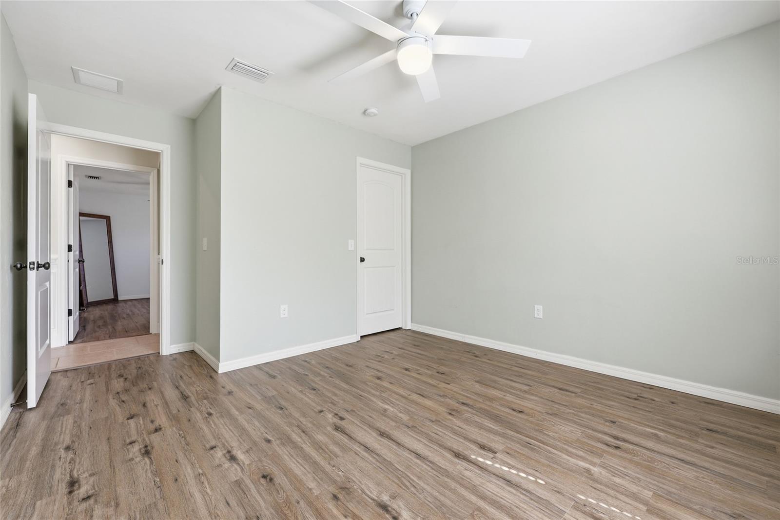 Image 12 of 22 For 22713 191st Lane