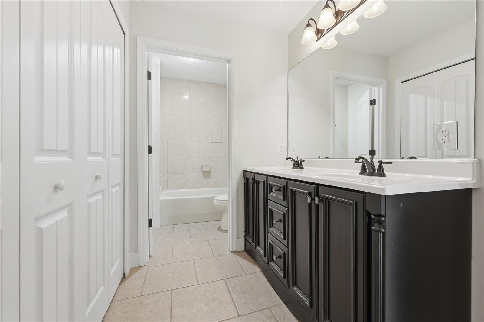 Image 15 of 22 For 22713 191st Lane