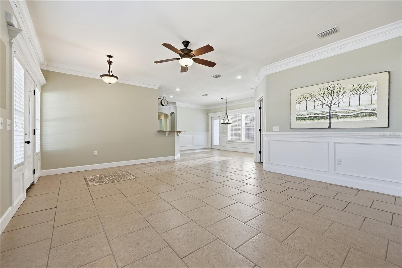 Image 5 of 22 For 22713 191st Lane