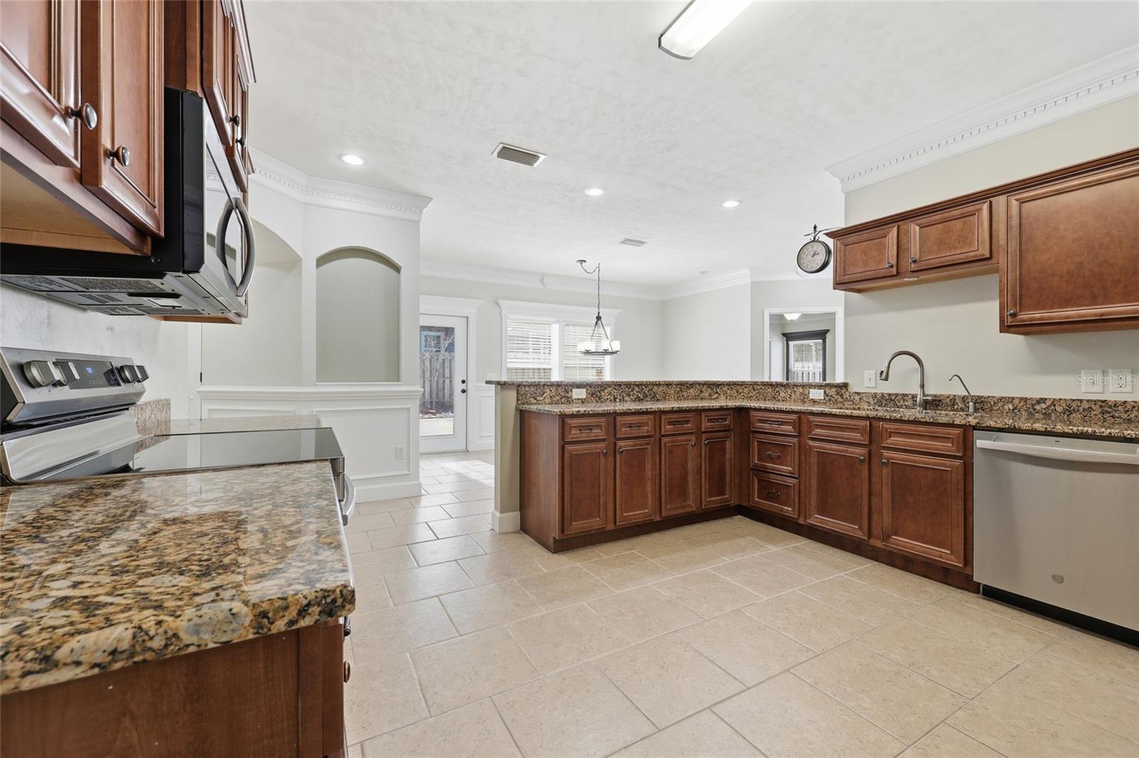 Image 6 of 22 For 22713 191st Lane