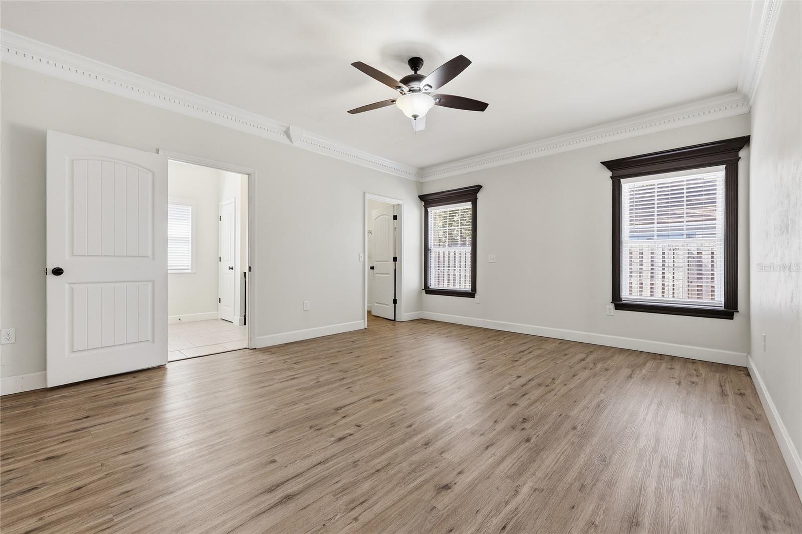 Image 8 of 22 For 22713 191st Lane