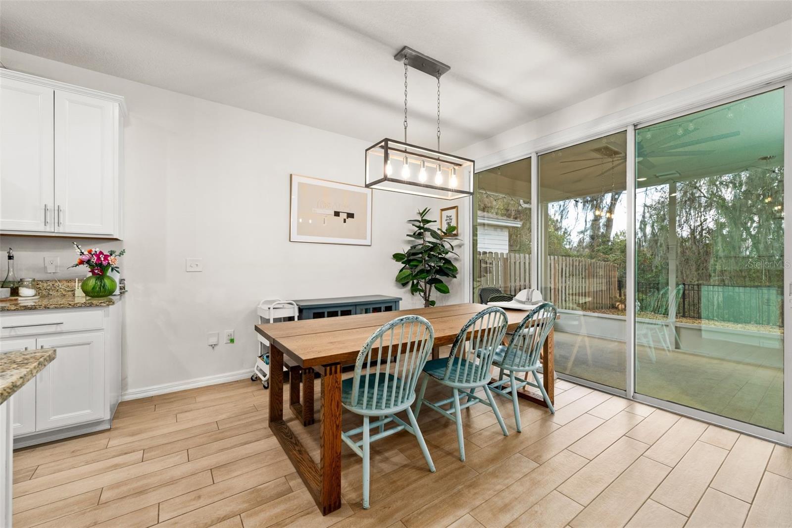 Image 16 of 64 For 13655 13th Place