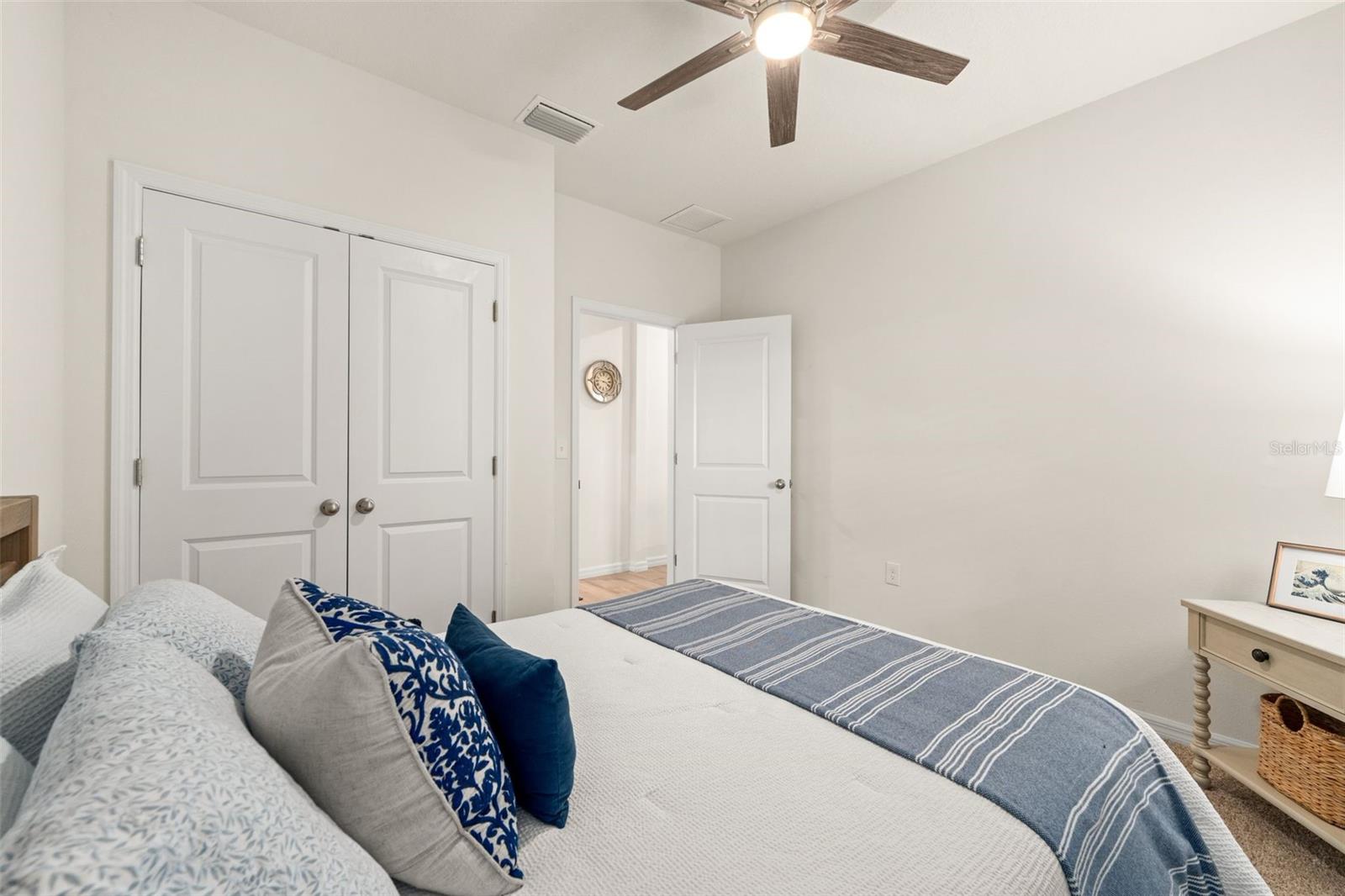 Image 23 of 64 For 13655 13th Place