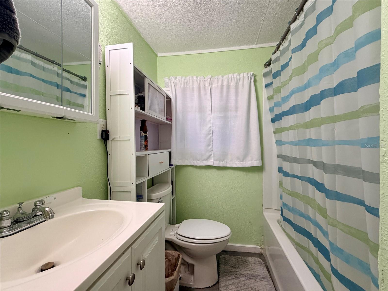 Image 12 of 29 For 498 King Charles Circle