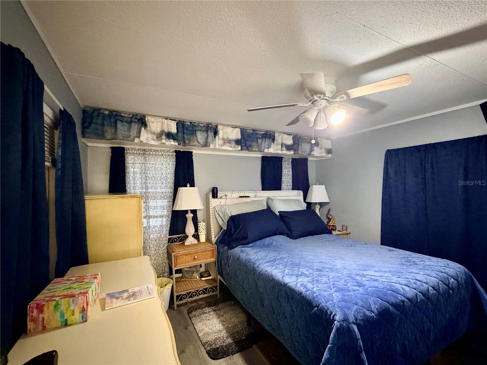 Image 14 of 29 For 498 King Charles Circle