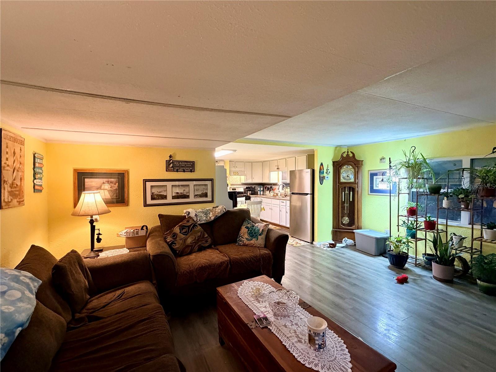 Image 3 of 29 For 498 King Charles Circle