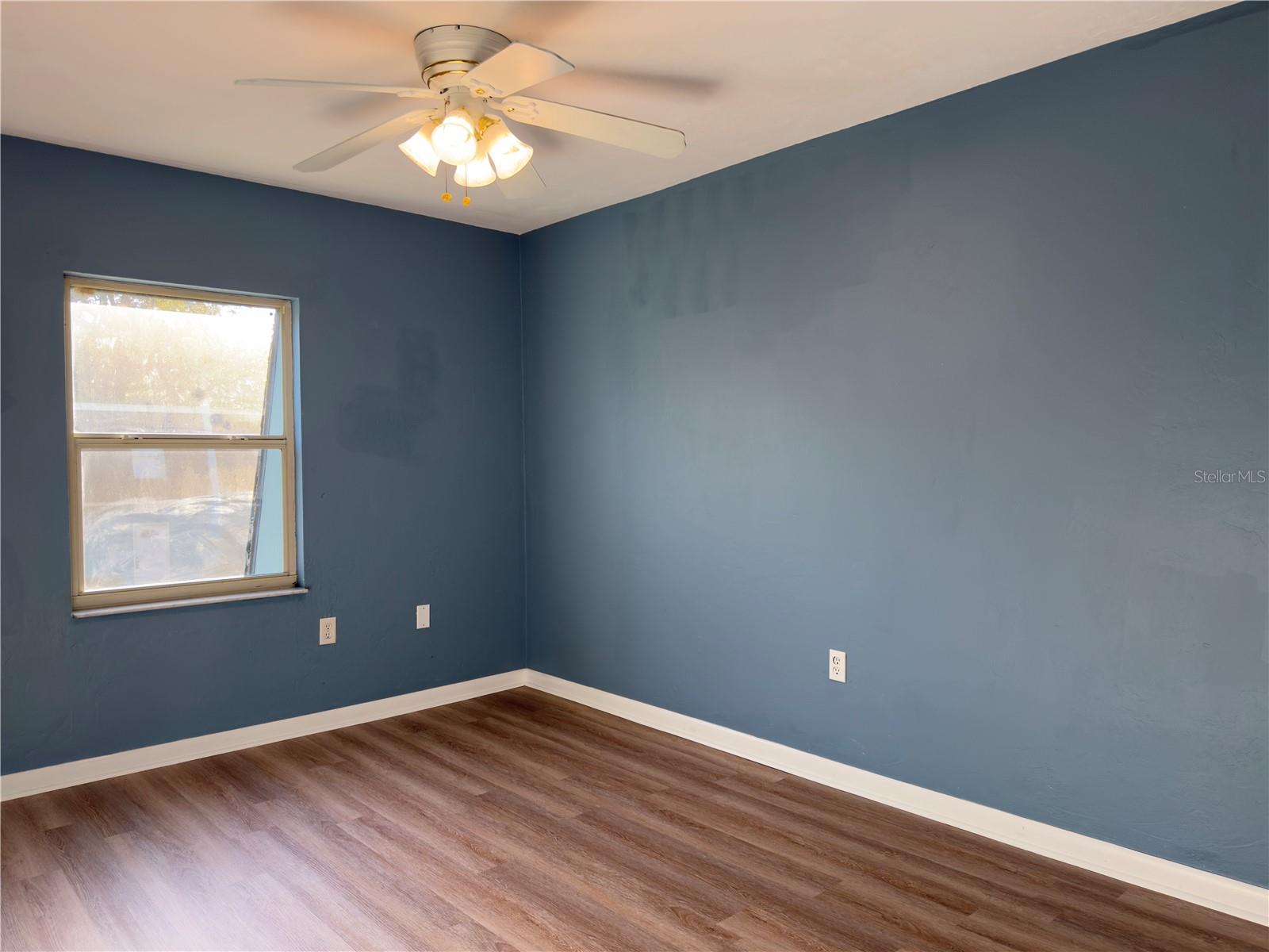 Image 27 of 53 For 501 75th Street F3