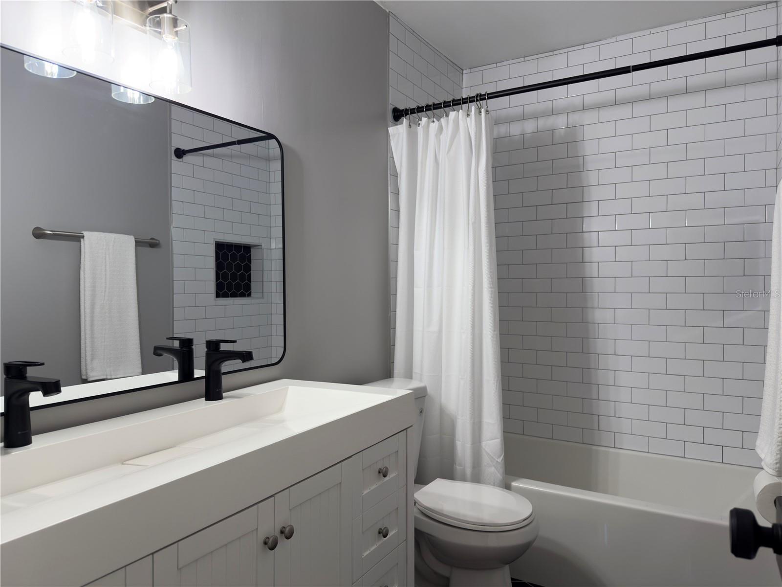 Image 32 of 53 For 501 75th Street F3