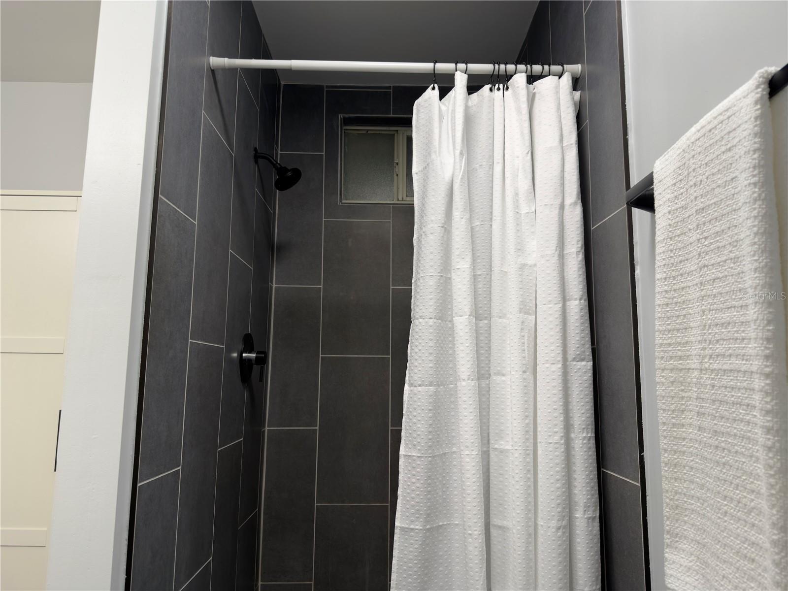 Image 42 of 53 For 501 75th Street F3