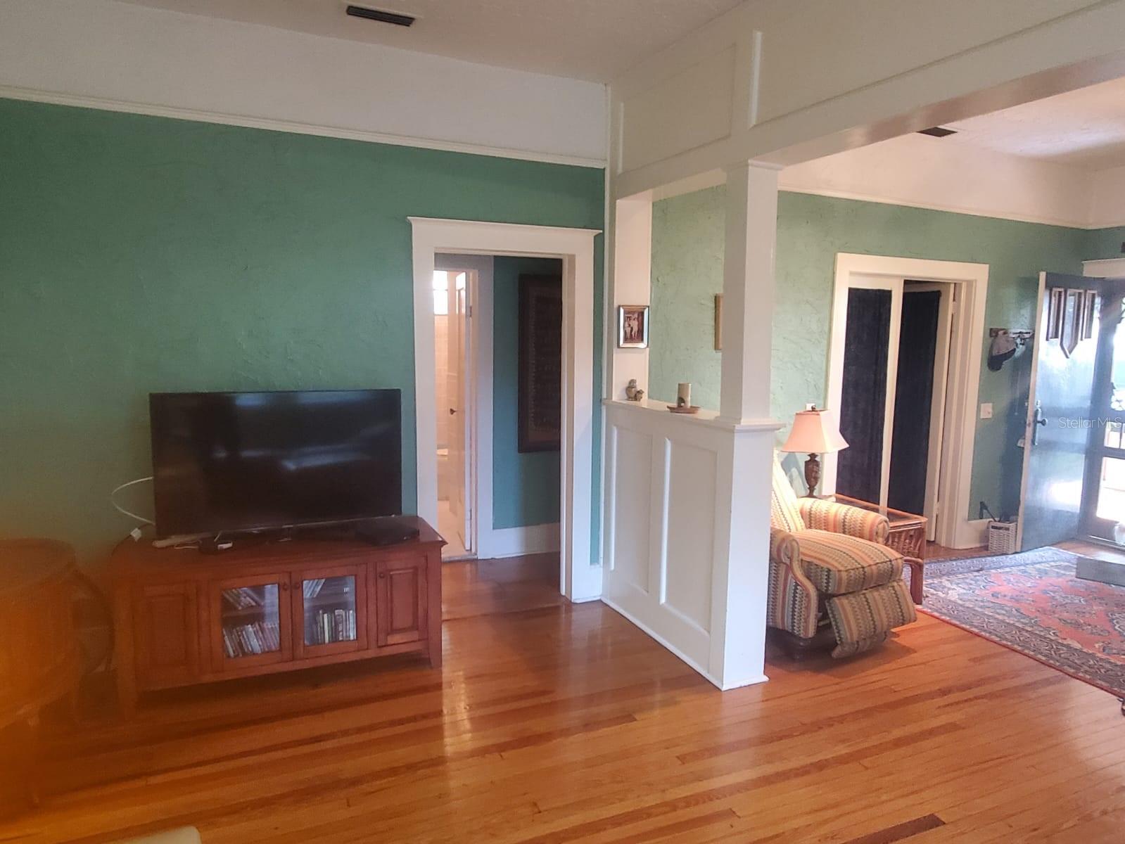 Image 15 of 21 For 18724 240th Street