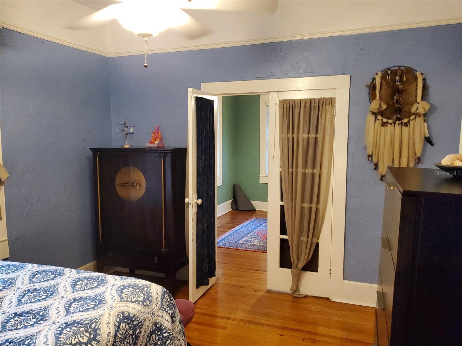 Image 4 of 21 For 18724 240th Street