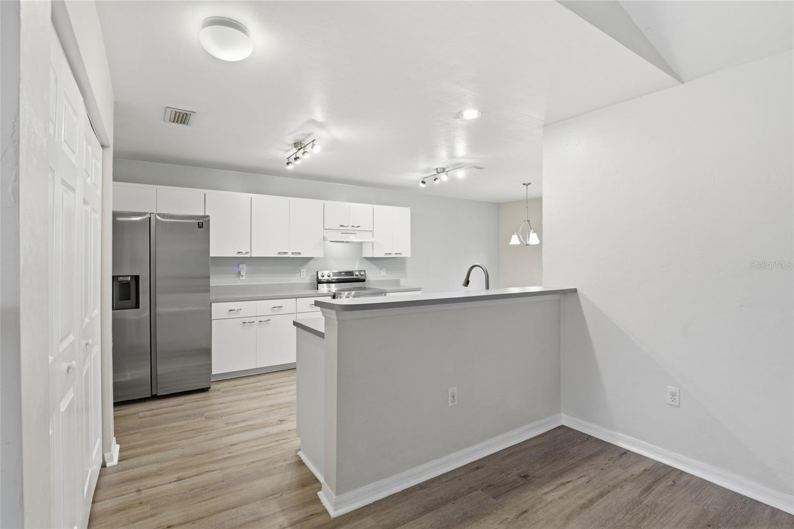 Image 11 of 51 For 4526 36th Street