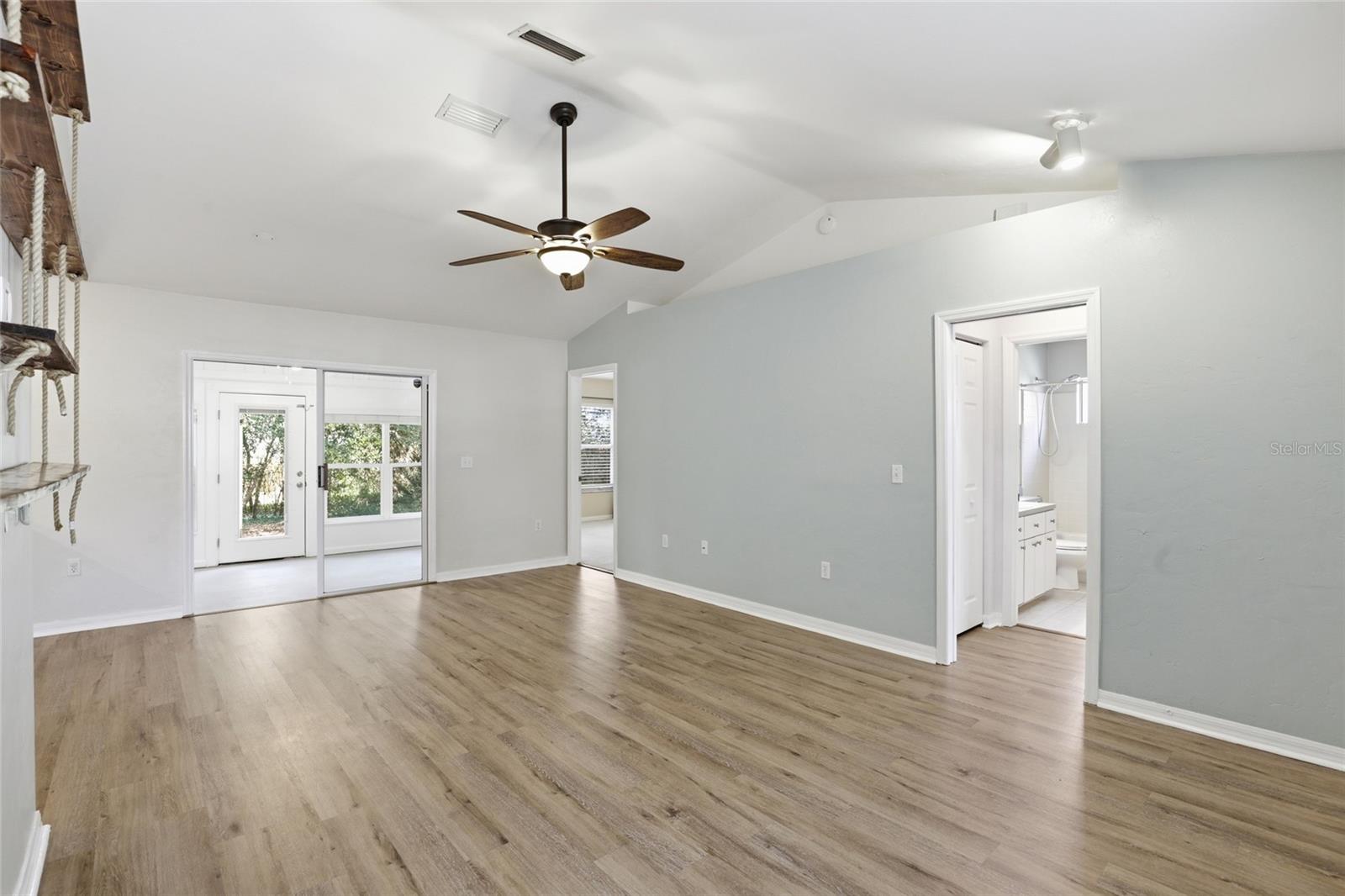 Image 9 of 51 For 4526 36th Street