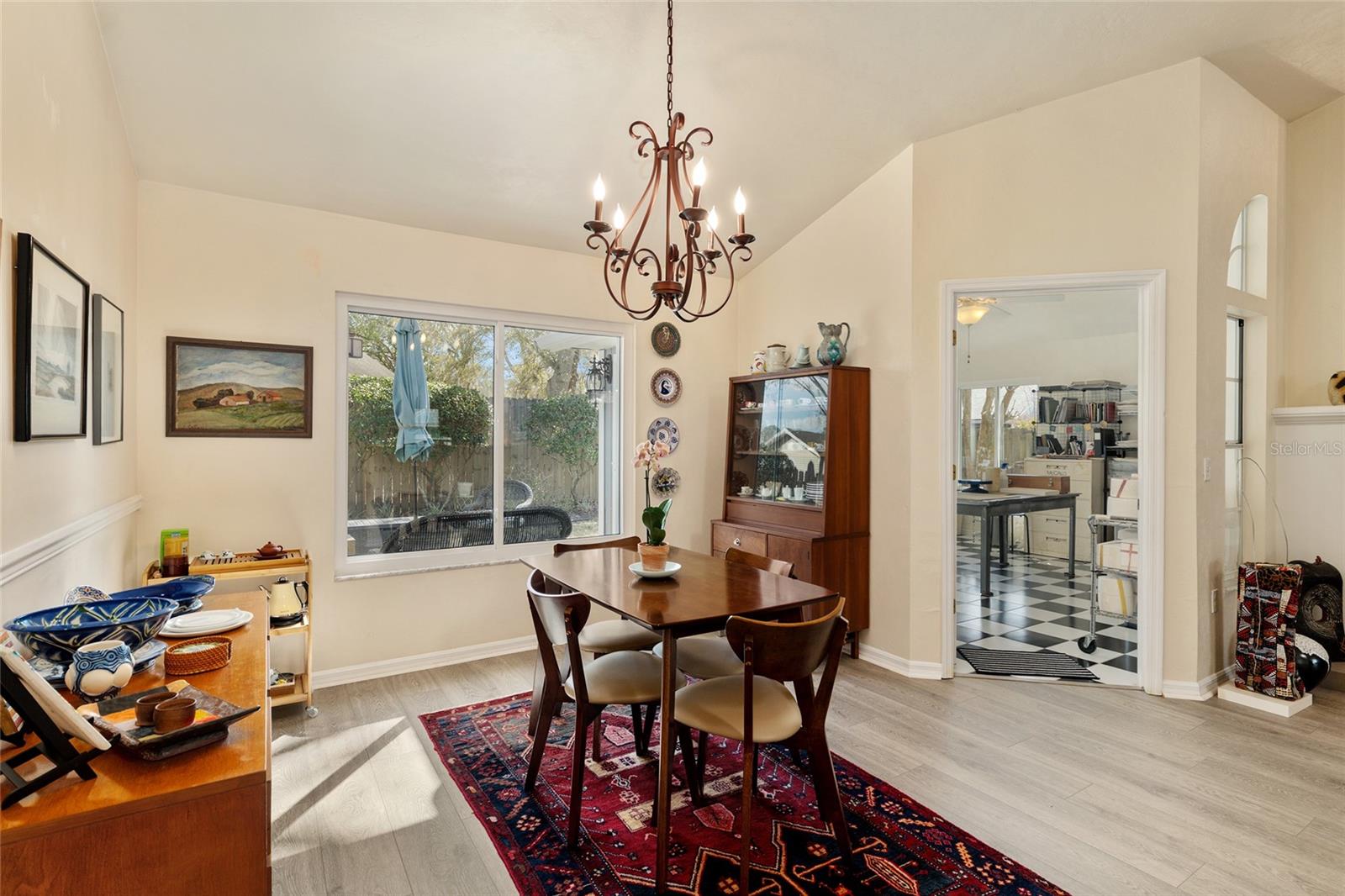 Image 16 of 76 For 2333 41st Avenue