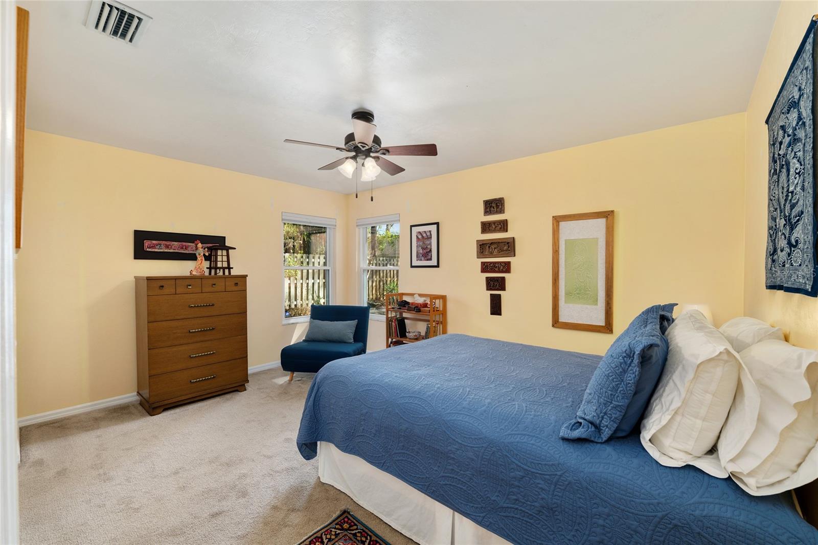 Image 40 of 76 For 2333 41st Avenue