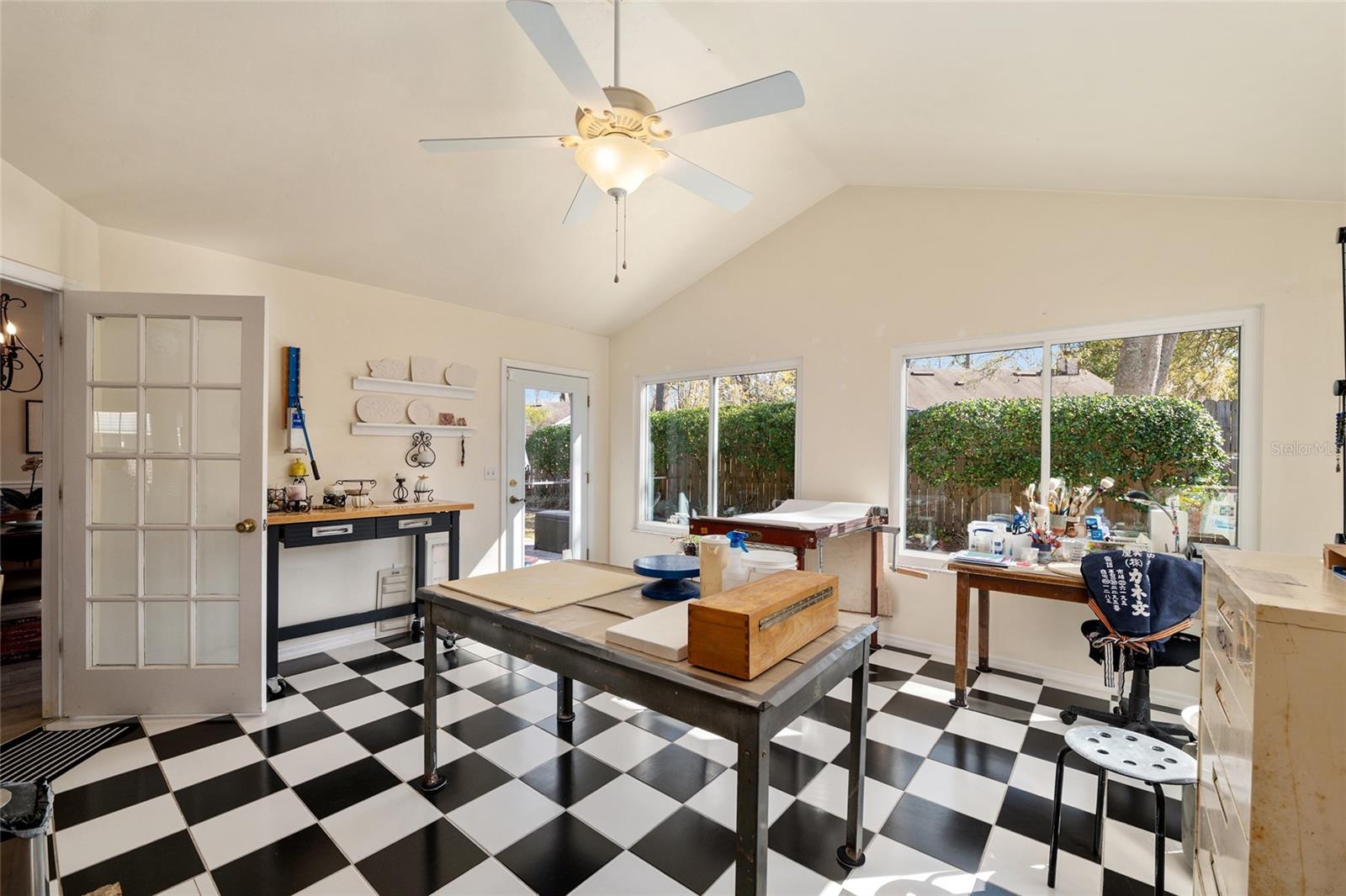 Image 45 of 76 For 2333 41st Avenue