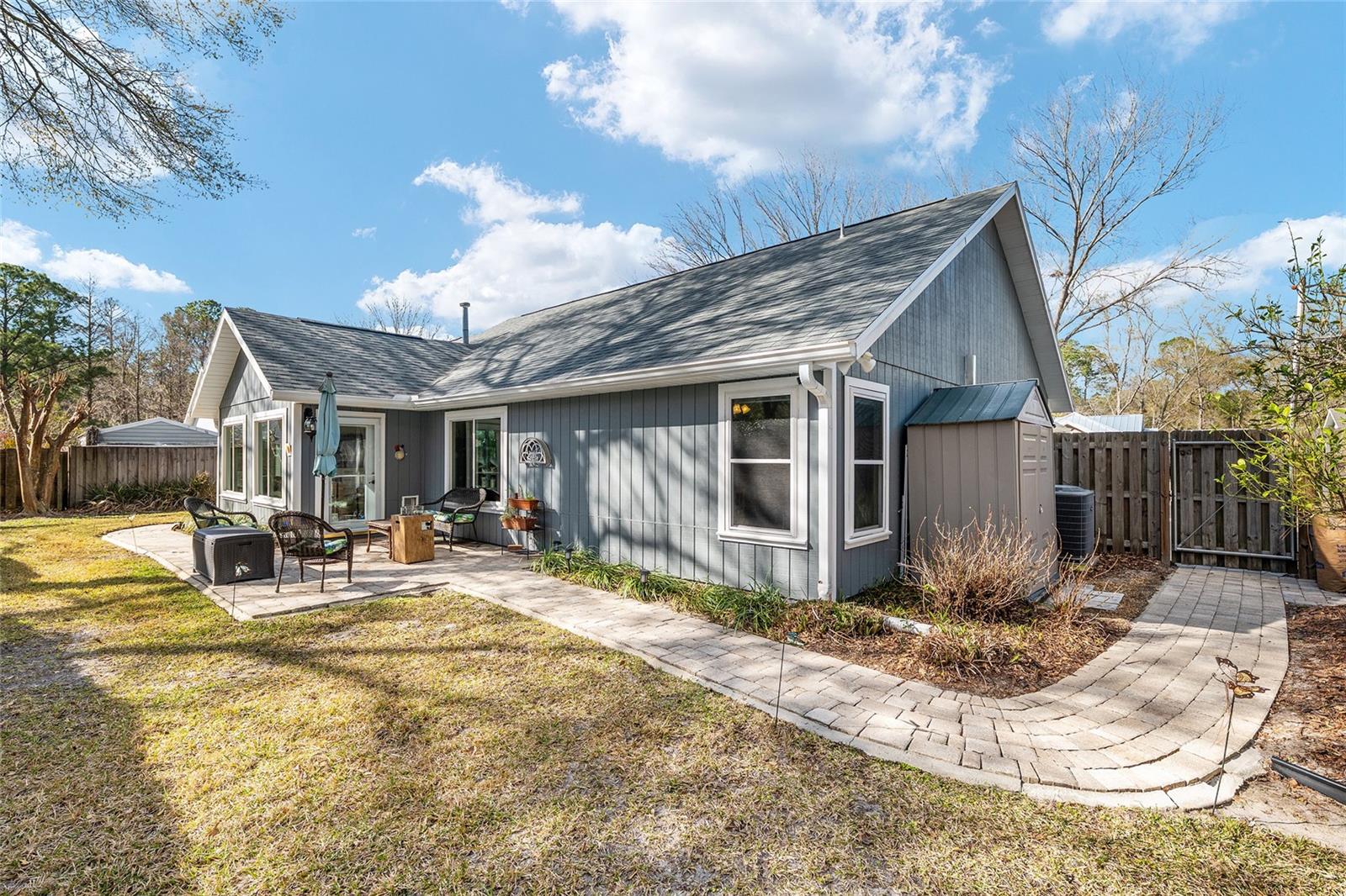 Image 49 of 76 For 2333 41st Avenue