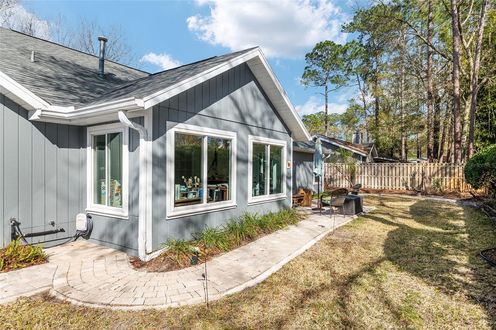 Image 54 of 76 For 2333 41st Avenue