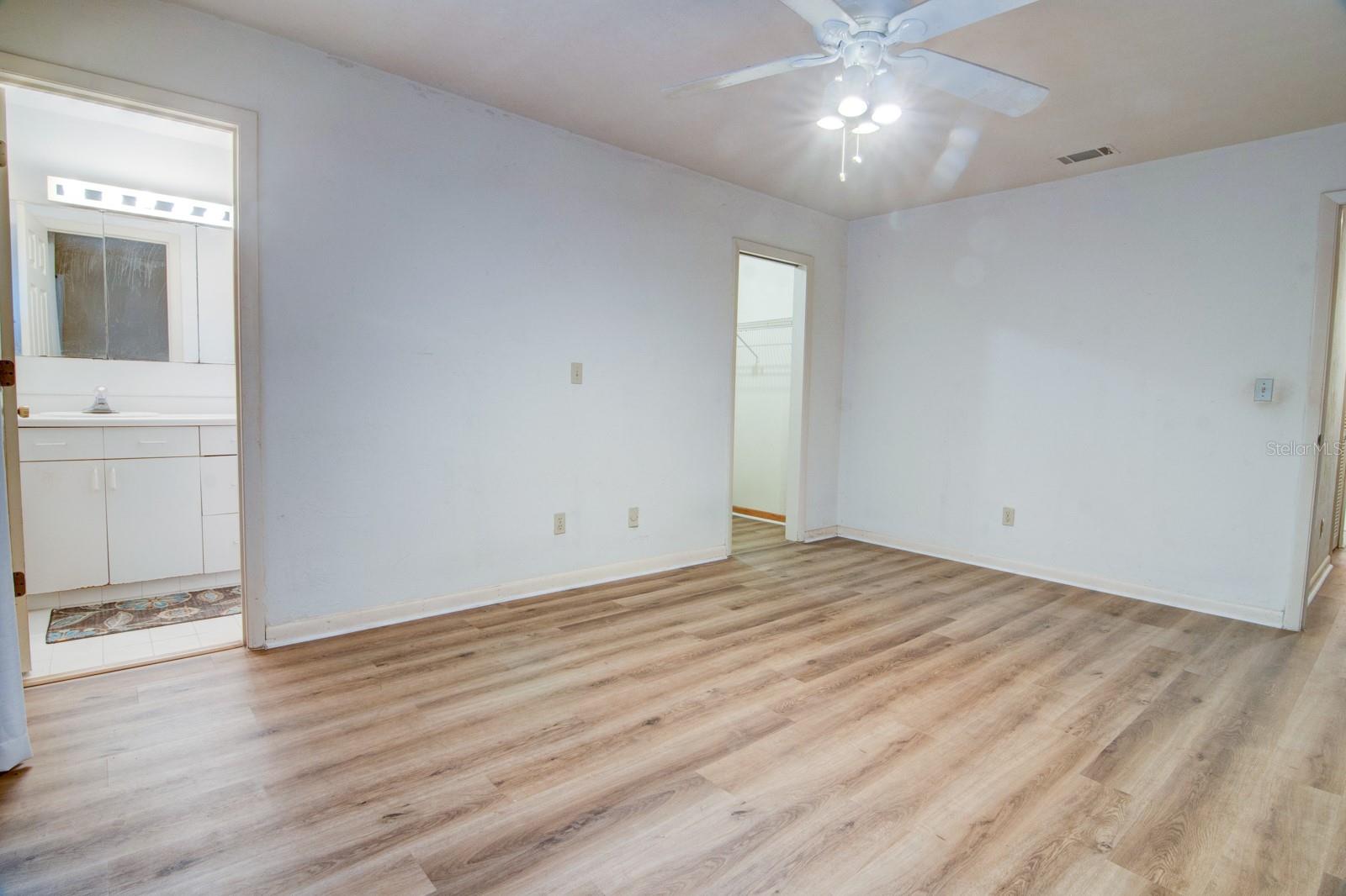 Image 19 of 27 For 1628 19th Circle