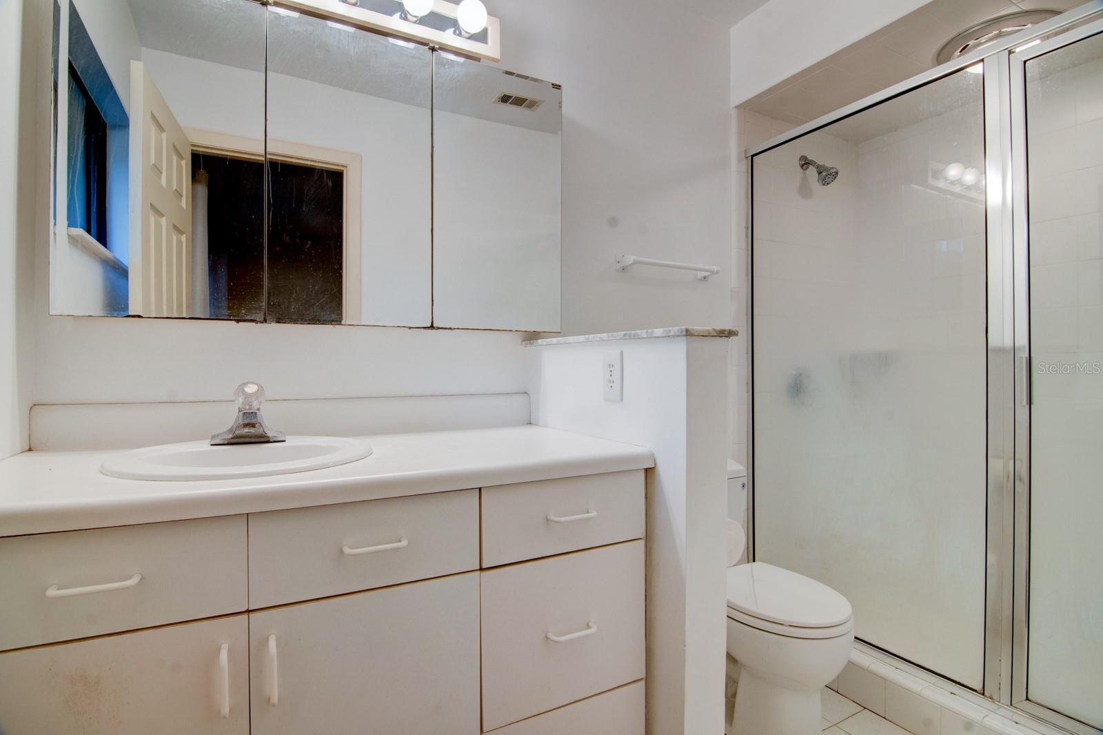 Image 20 of 27 For 1628 19th Circle