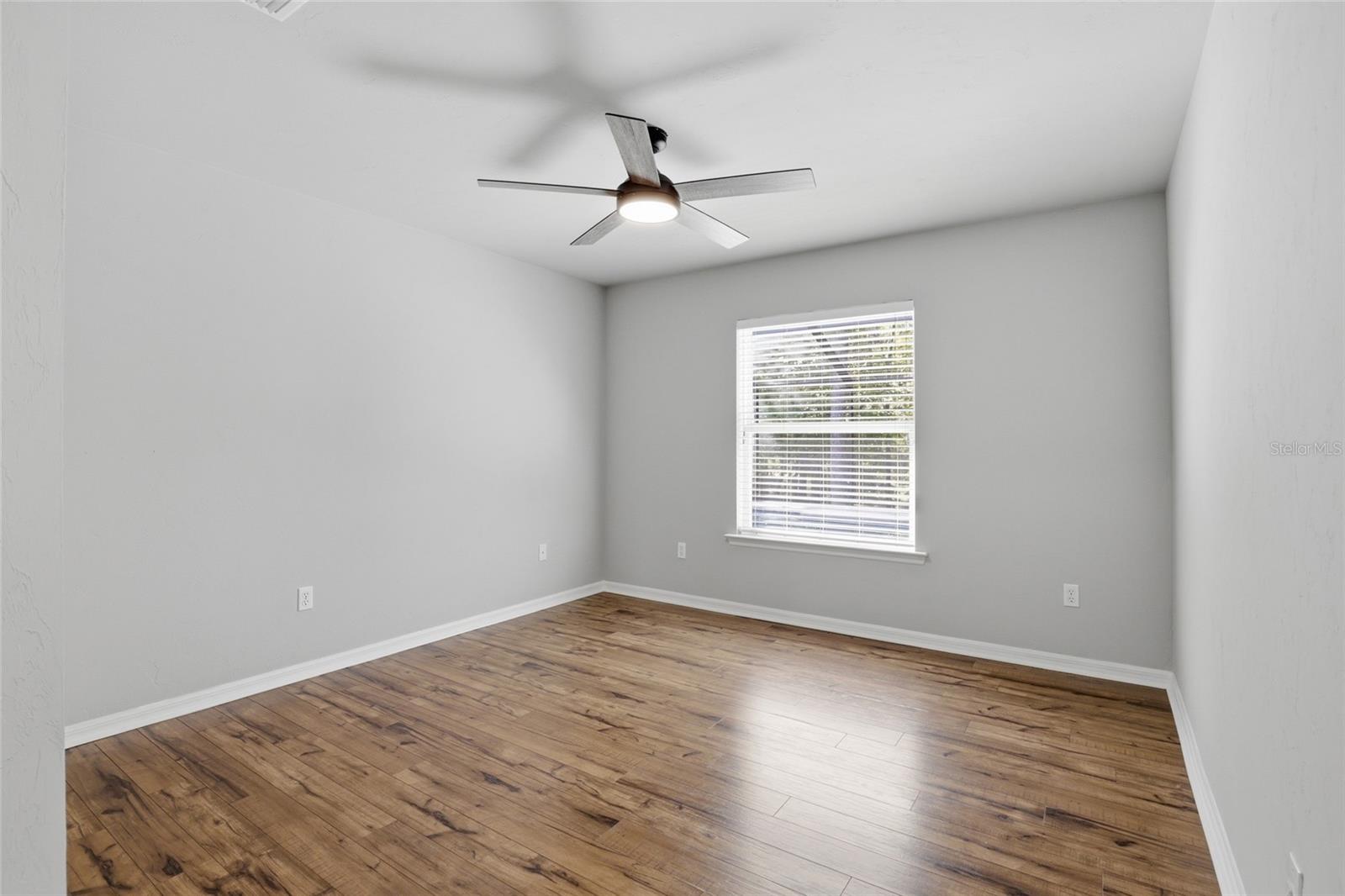 Image 29 of 72 For 9733 104th Lane