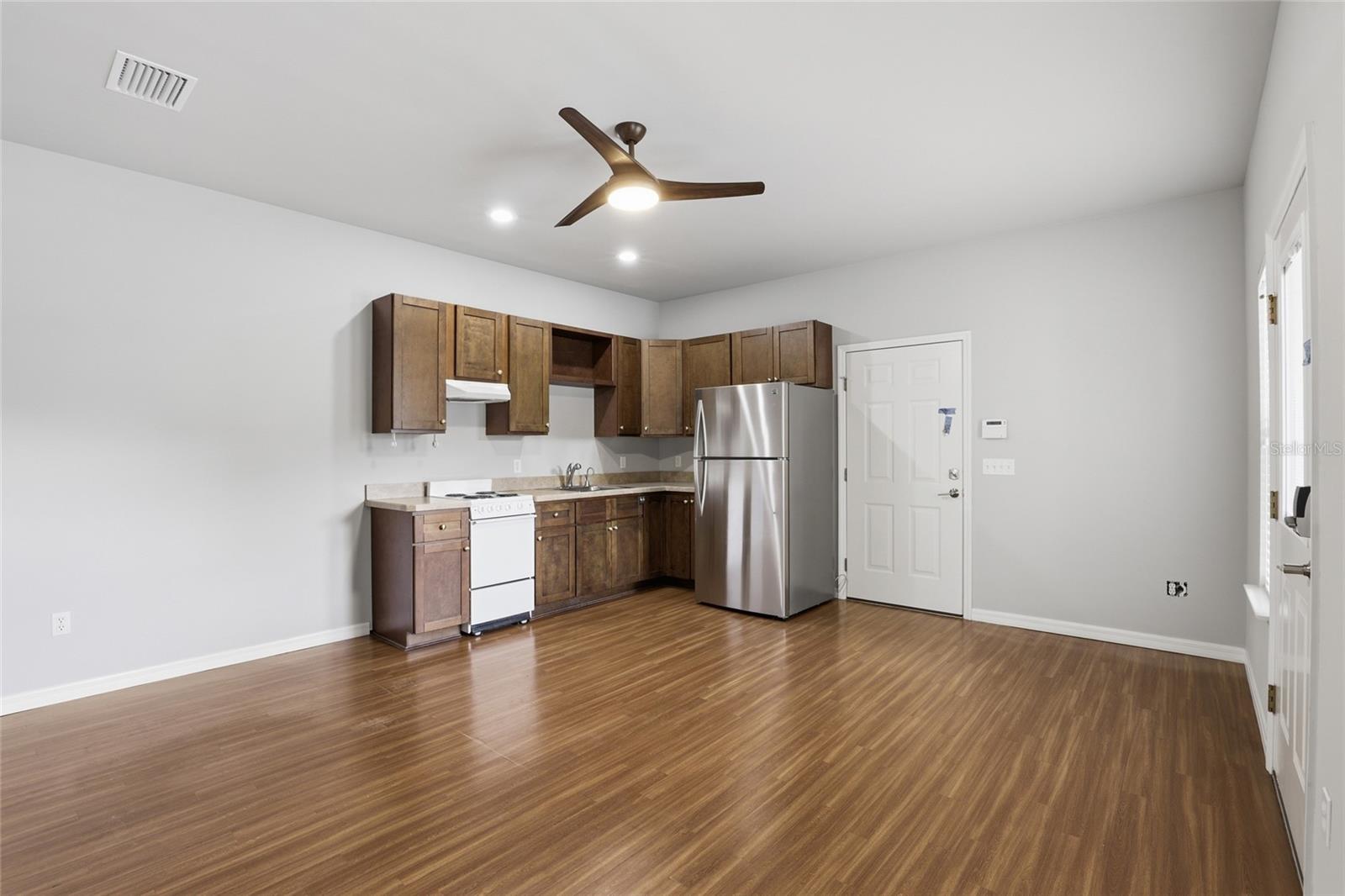 Image 38 of 72 For 9733 104th Lane