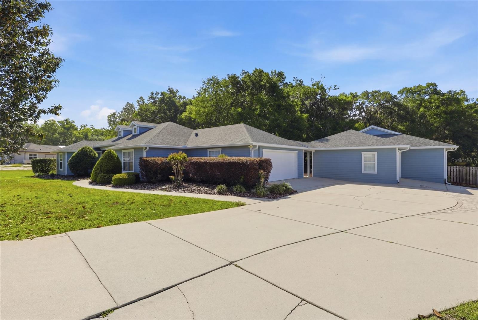 Image 5 of 72 For 9733 104th Lane