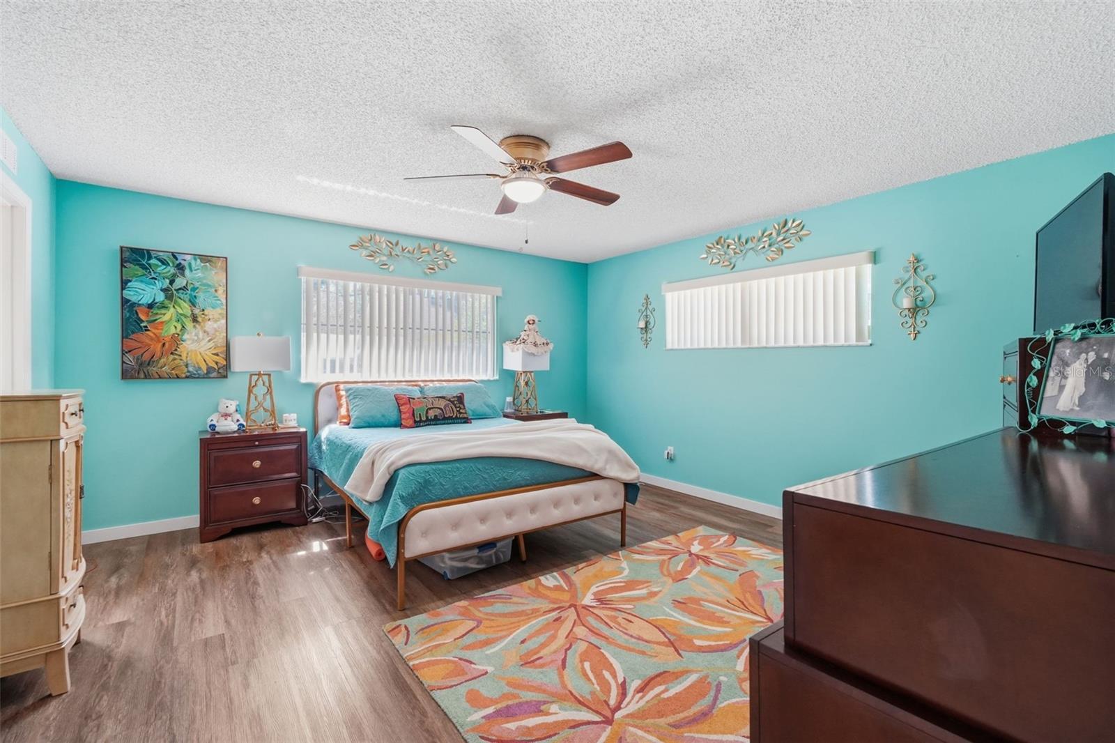 Image 18 of 37 For 8556 90th Lane F