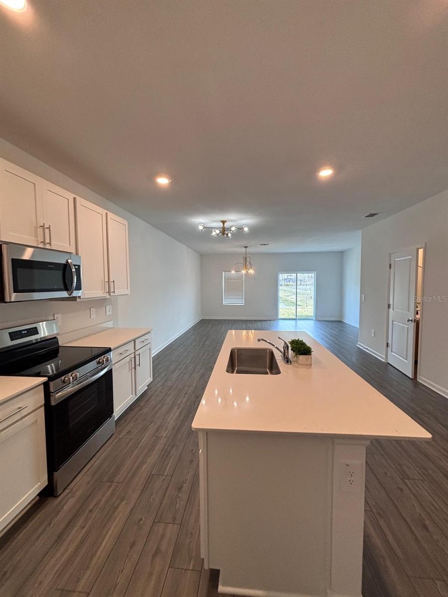 Image 3 of 9 For 5433 22nd Drive